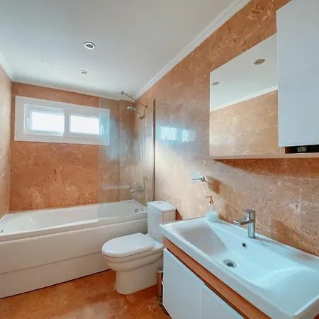 Beatrice Large Family