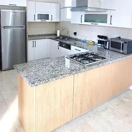 Beatrice Large Family *