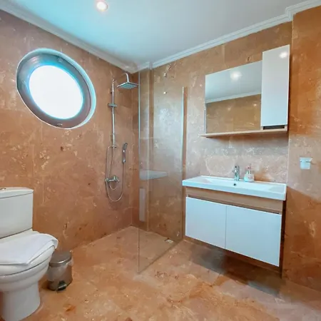 Beatrice Large Family Vilă *