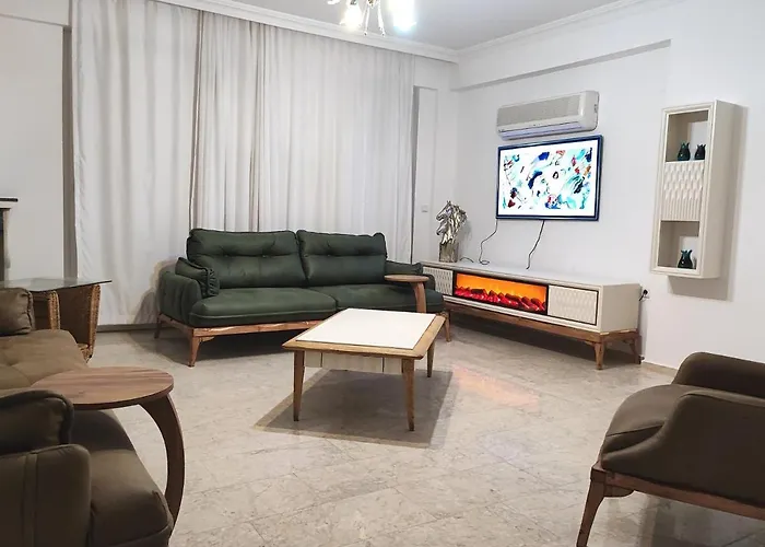 Beatrice Large Family Villa